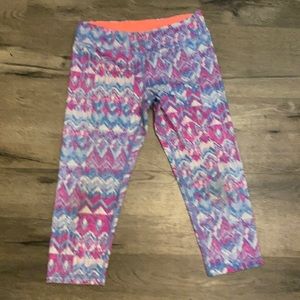 Cute patterned ivivva leggings